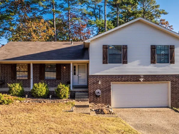 2 Forest Maple Ct, Little Rock, AR 72223