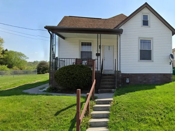 105 Fairlane Ave, Fairmont, WV 26554