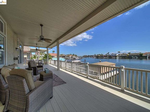 3rd image of 4008 Newport Ln