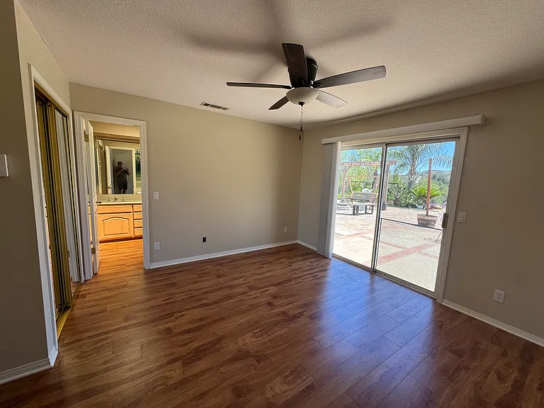 37550 Calle De Companero — Photo 27