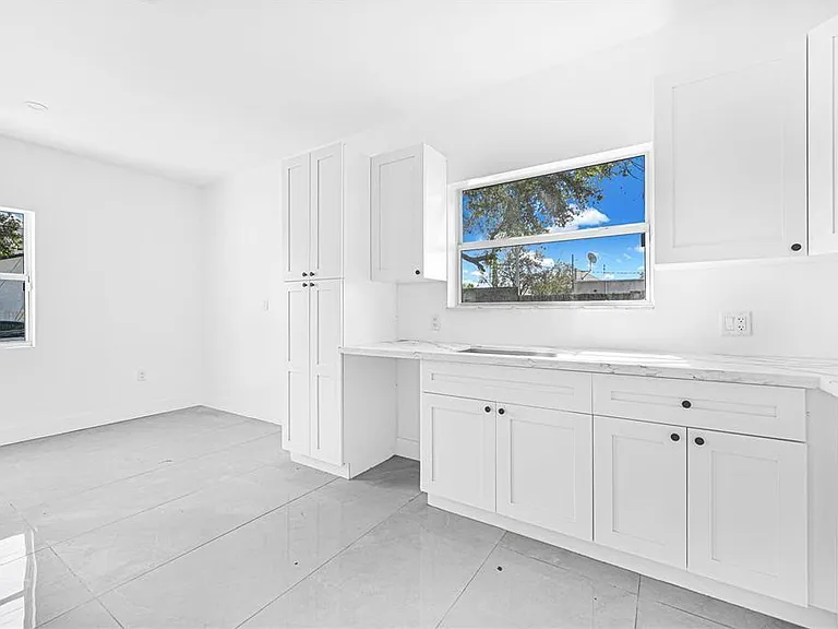 7990 NW 8th Ave — Photo 30