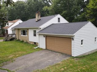 501 Marcelletti Ave, Paw Paw, MI 49079