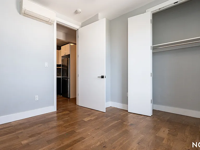 916 Bergen St #5N — Photo 20