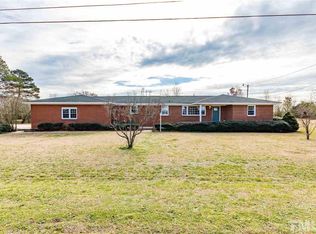 233 Francis Dr, Dunn, NC 28334