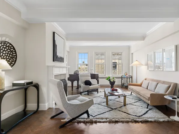 336 Central Park West 16F image 1 of 17