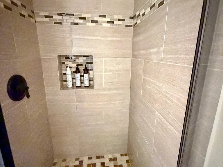Walk in shower
