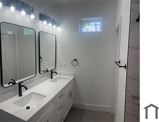 5027 Willow Glen Dr — Photo 4
