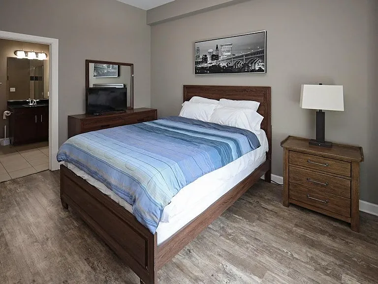The Residences At Hanna — Photo 17