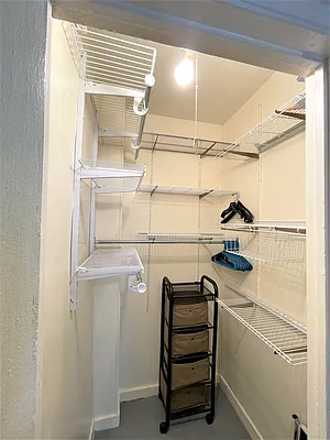 Rented by Owner | media 43