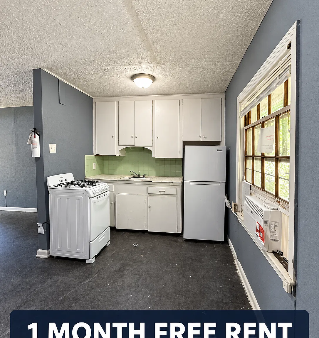 1 bed, 1.0 bath, $895 — Photo 1
