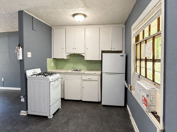 5105 Timothy St #9, Texas City, TX 77591 – 1-bedroom rental in Texas City