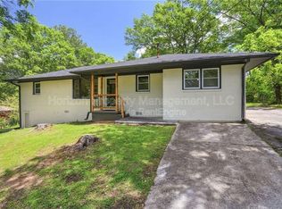 6057 Dodgen Rd SW, Mableton, GA 30126