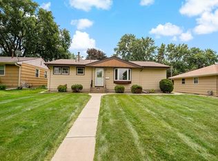 622 7th Ave E, Shakopee, MN 55379