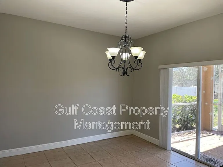 5210 Levi Ln — Photo 10