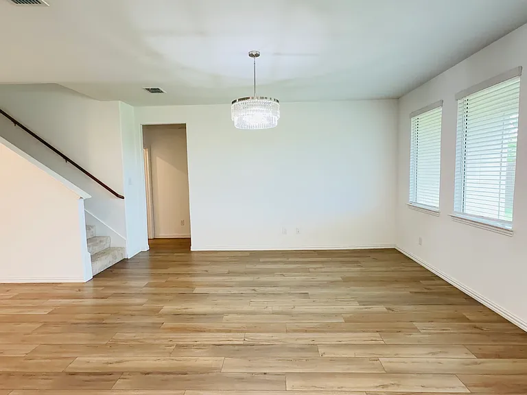 7908 Lindheimer Ln — Photo 10