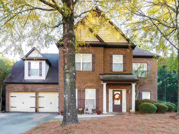 307 Dawns Way, Trussville, AL 35173