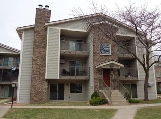 2130 Ridge Dr APT 22, Saint Louis Park, MN 55416