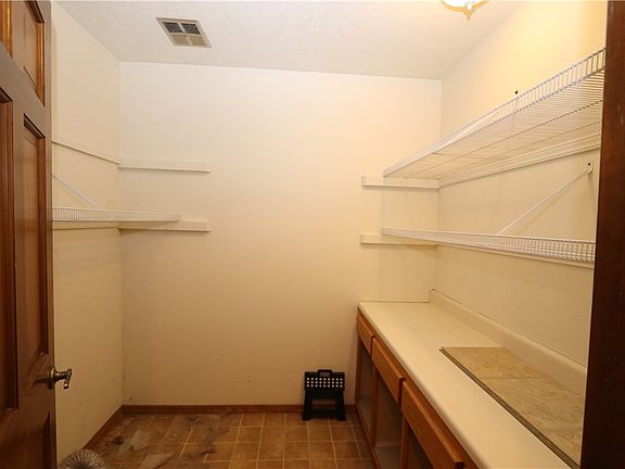 4th image of 4553 E Bramble Ln