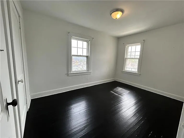 125 George St — Photo 12