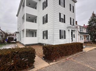 198 Alsace St #3, Manchester, NH 03102