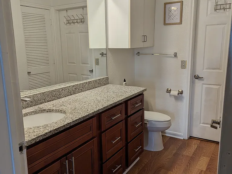 860 N Orange Ave #203 — Photo 9