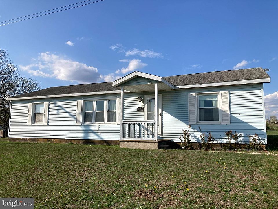 1st image of 444 Dreibelbis Mill Rd