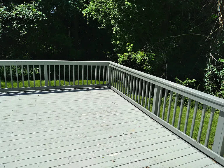 213 Grantwood Dr — Photo 4