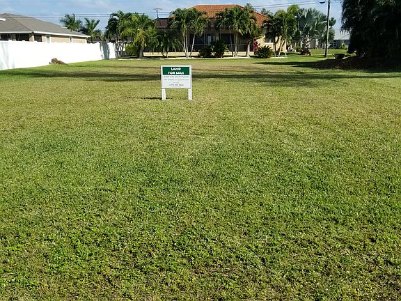 2nd image of 4409 SW 20th Pl