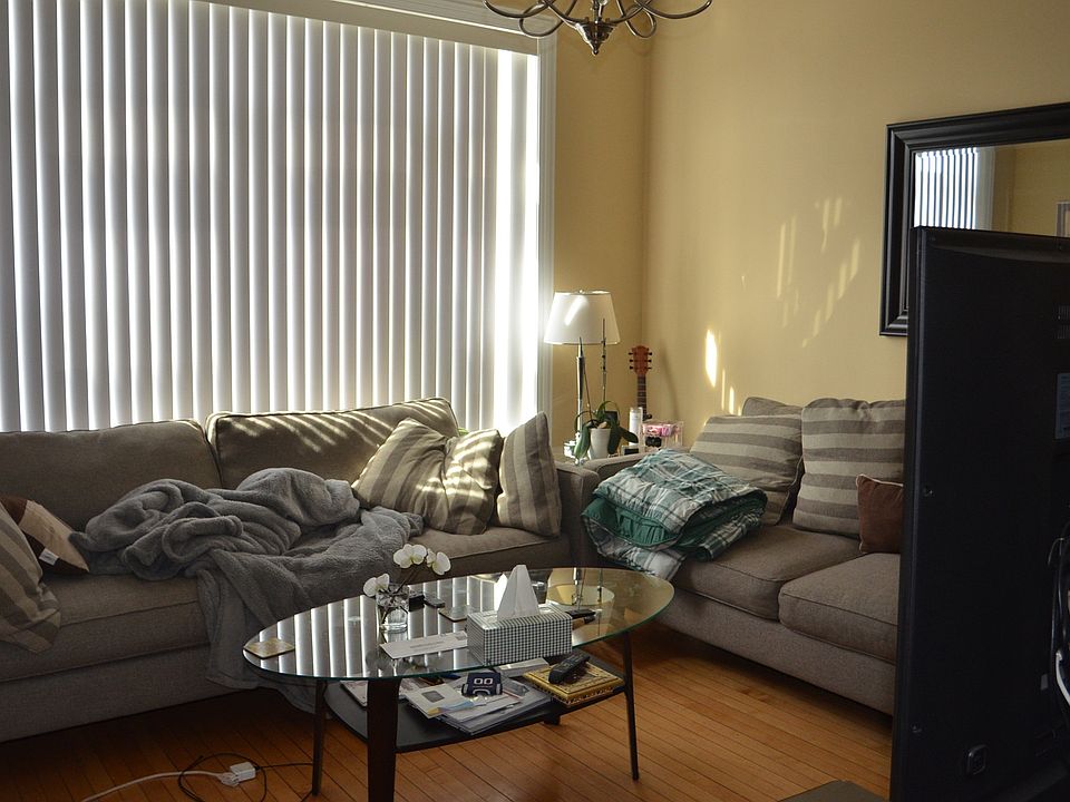 1st image of 2158 W Chicago Ave APT 3F