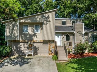 192 Lester Woods Ct, Lawrenceville, GA 30044