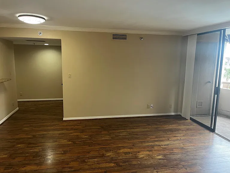 3525 Sage Rd #201 — Photo 8