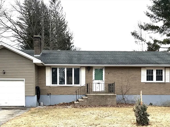 77 Mason Rd, Dudley, MA 01571