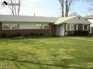235 E Martin Ave, Amherst, OH