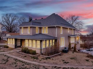 121 W North St, Warrensburg, MO 64093