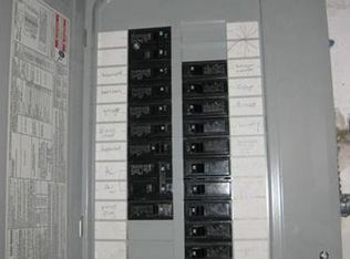 3318 Cheltenham Rd, Toledo, OH 43606