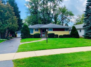 25 4th St, Downers Grove, IL 60515