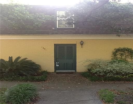 1st image of 3310 Washington Ave #1301
