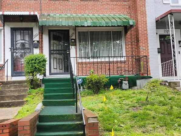 2219 16th St NE, Washington, DC 20018