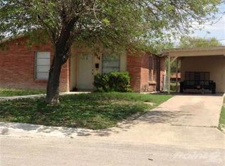 814 W 8th St, Del Rio, TX 78840