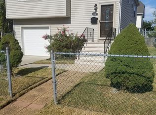 86 Pulaski Ave, Carteret, NJ