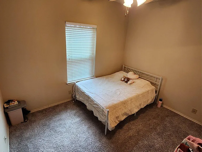 2414 Longview St #306 — Photo 4