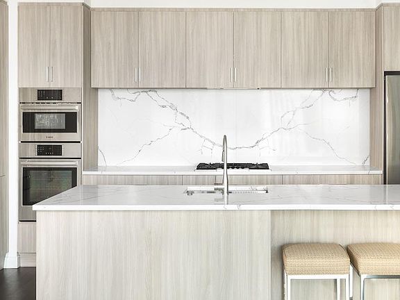 3rd image of 120 Olive St #9vceuq46t