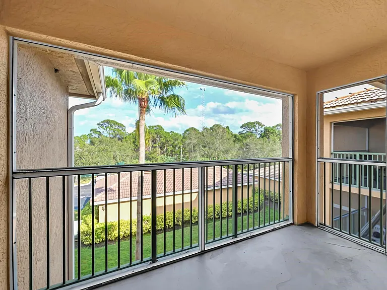 3740 NW Adriatic Ln #305 — Photo 18