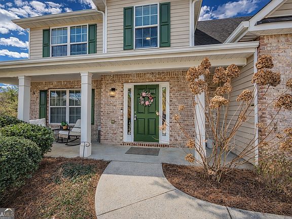 3rd image of 3100 Oak Ridge Ln