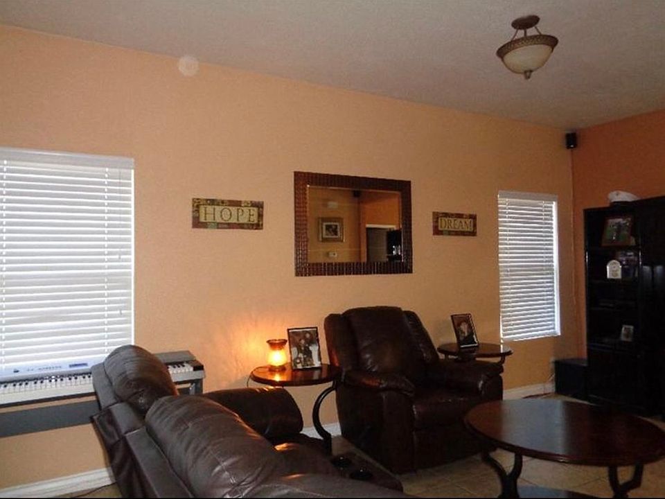 1st image of 14817 Honeysuckle St