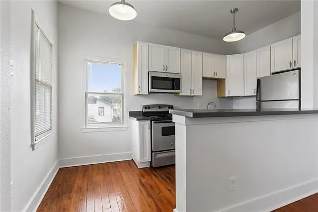 1 bed, 1.0 bath, 400 sqft, $925 — Photo 4