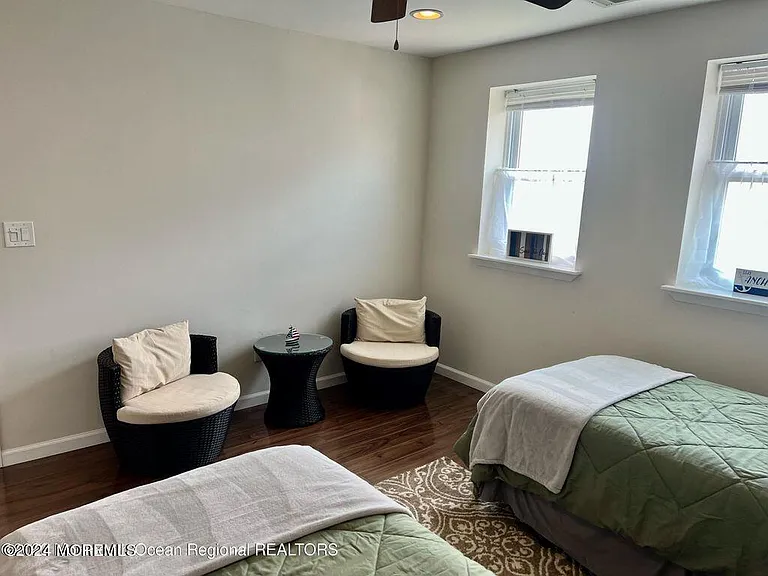99 McCabe Ave #4 — Photo 11