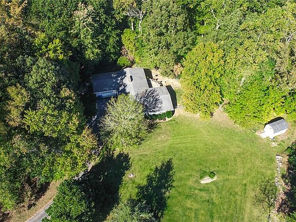 3rd image of 7714 Whitaker Dr