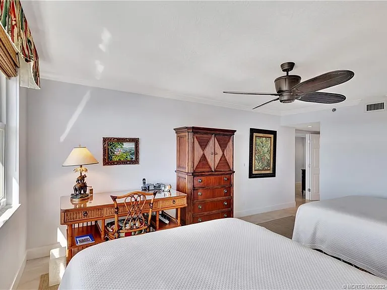 500 Ocean Dr #W-11 — Photo 35