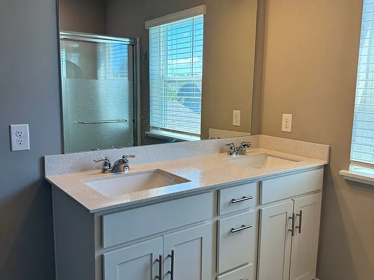 13144 Zachary Ln N — Photo 14